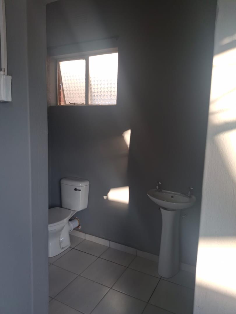 To Let 1 Bedroom Property for Rent in Monument Heights Northern Cape